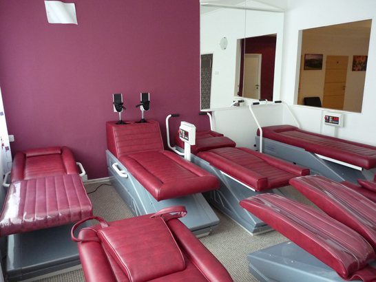 Rekondi�n� stoly Shapemaster